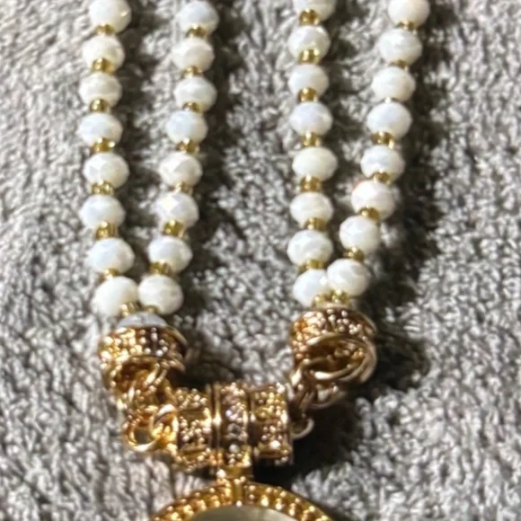 Kirks Folly Gold and White Beaded Necklace - Picture 7 of 7